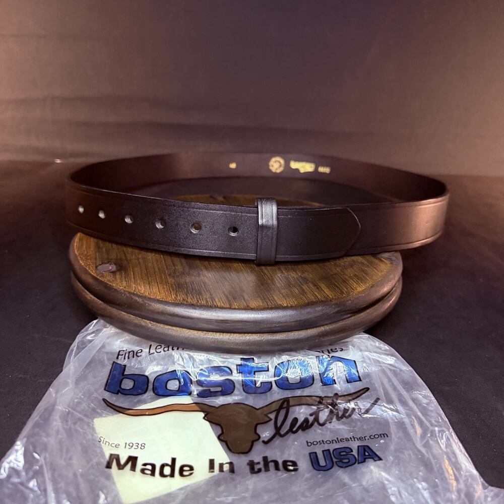 Boston Leather Fire Leather Belt Size 46" w/Baby Gripper Snaps Plain Black 6650